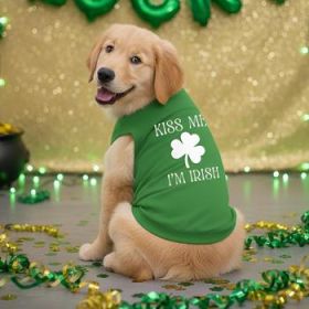 NEW - Kiss Me I'm Irish - Emerald Green (Option: Small)
